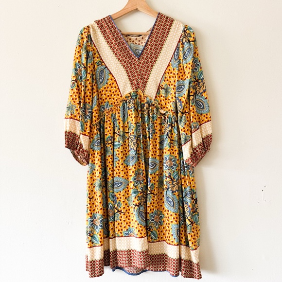 Floral Print Bohemian V Neck Dress Size Medium - Picture 2 of 6